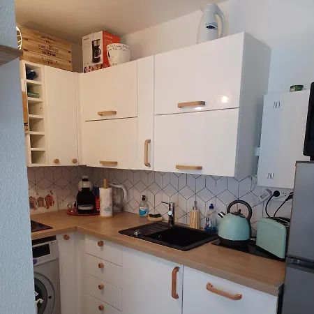 Agreable Rez De Jardin Avec Terrasse Proche * Saint-Georges-de-Didonne