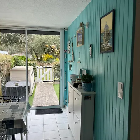 Agreable Rez De Jardin Avec Terrasse Proche * Saint-Georges-de-Didonne