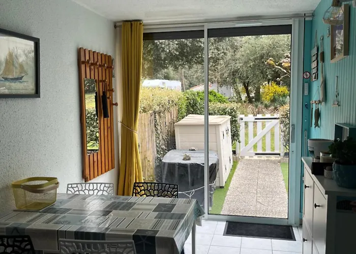 Agreable Rez De Jardin Avec Terrasse Proche Apartment Saint-Georges-de-Didonne